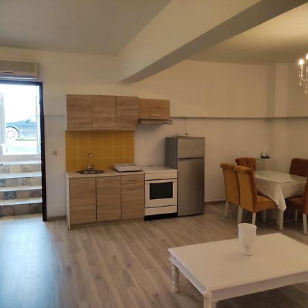 Superior Chic Family Apartment カランバカ エクステリア 写真